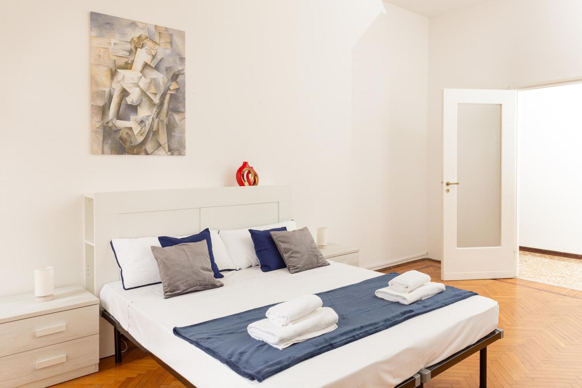 מילאנו Picasso - Spacious Exclusive Apartment מראה חיצוני תמונה